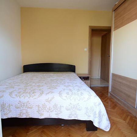 Apartment Emi Сукошан Экстерьер фото